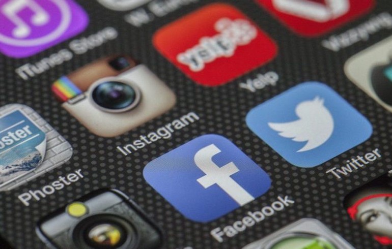 L′Eglise doit investir les réseaux sociaux afin de 